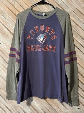 Vintage 47 Brand Toronto Blue Jays Retro Faded Long Sleeve Raglan Baseball Tee